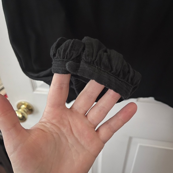 Universal Thread Black Blouse - Picture 2 of 6